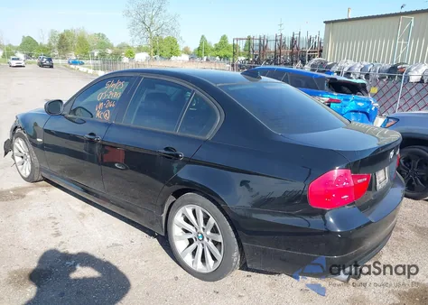 2011 BMW 328I из США, поврежденный, VIN WBAPH7G55BNN02166